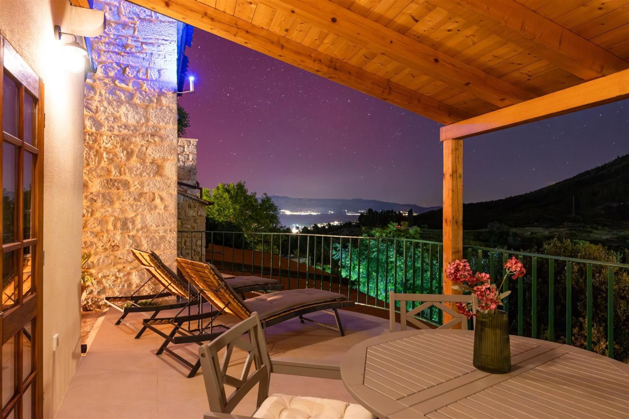 Dvor Pitve Villas Jelsa  Ruang foto